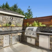 How to Pick the Right Outdoor Kitchen Services in Winter Park, FL